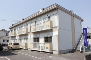 コーポハピネスA