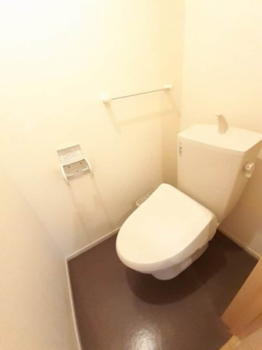  フルール　ドゥ　ロカイユ