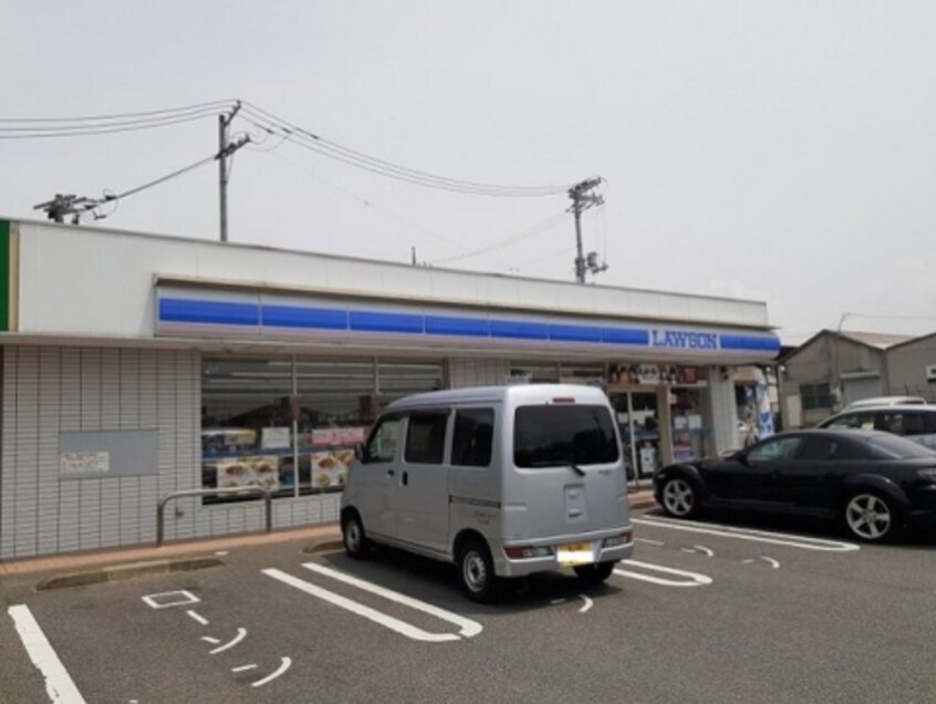 ローソン 尾道新高山店(コンビニ)まで2686m ラ・ヴィータ