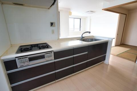  サーパスシティ福山駅前