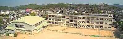 福山市立松永中学校 2193m カサブランカ高橋Ａ