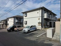 サンヒルズB