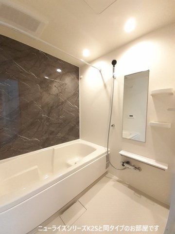  カーサ・ラッフィナートⅡ　Ａ