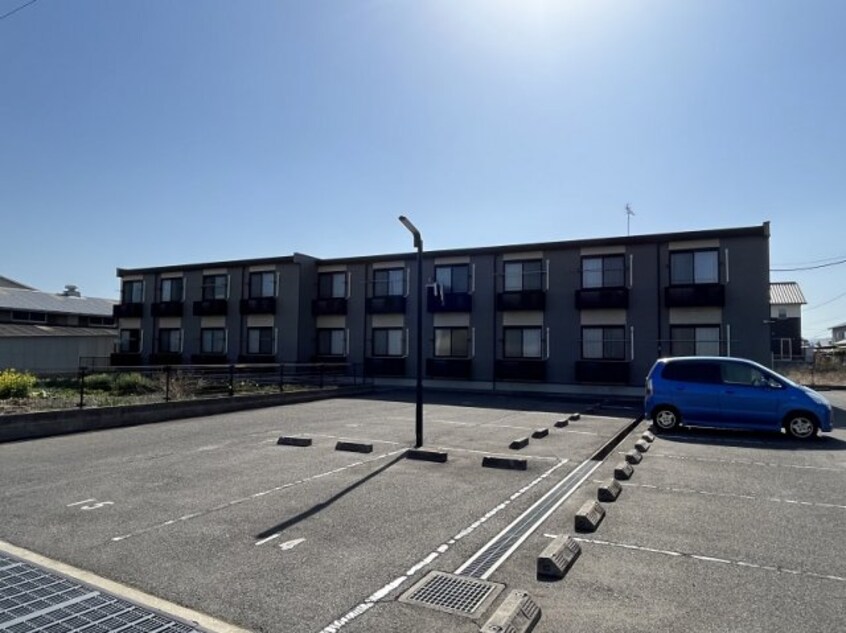  レオパレスはばたけ