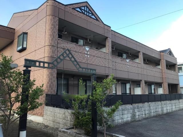 外観写真（昼） グランドソレイユ