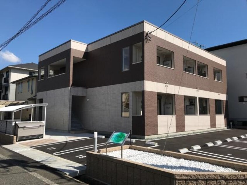 外観写真（昼） ローラ