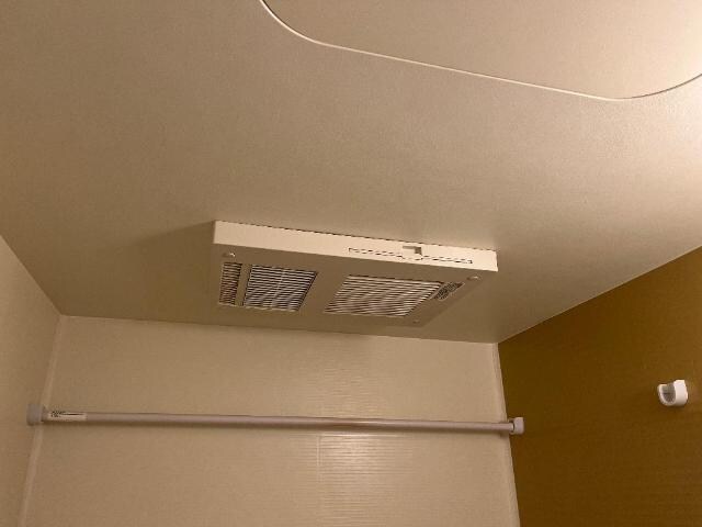 浴室乾燥機 ローラ