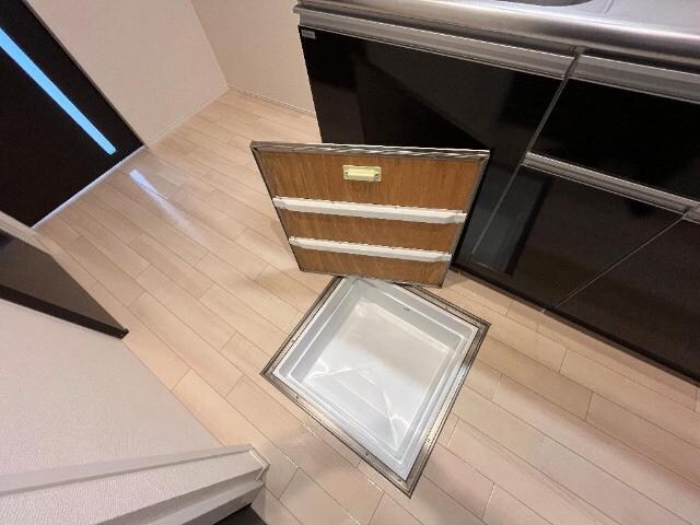 床下収納 ローラ