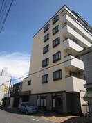 ロイヤルスミスの外観