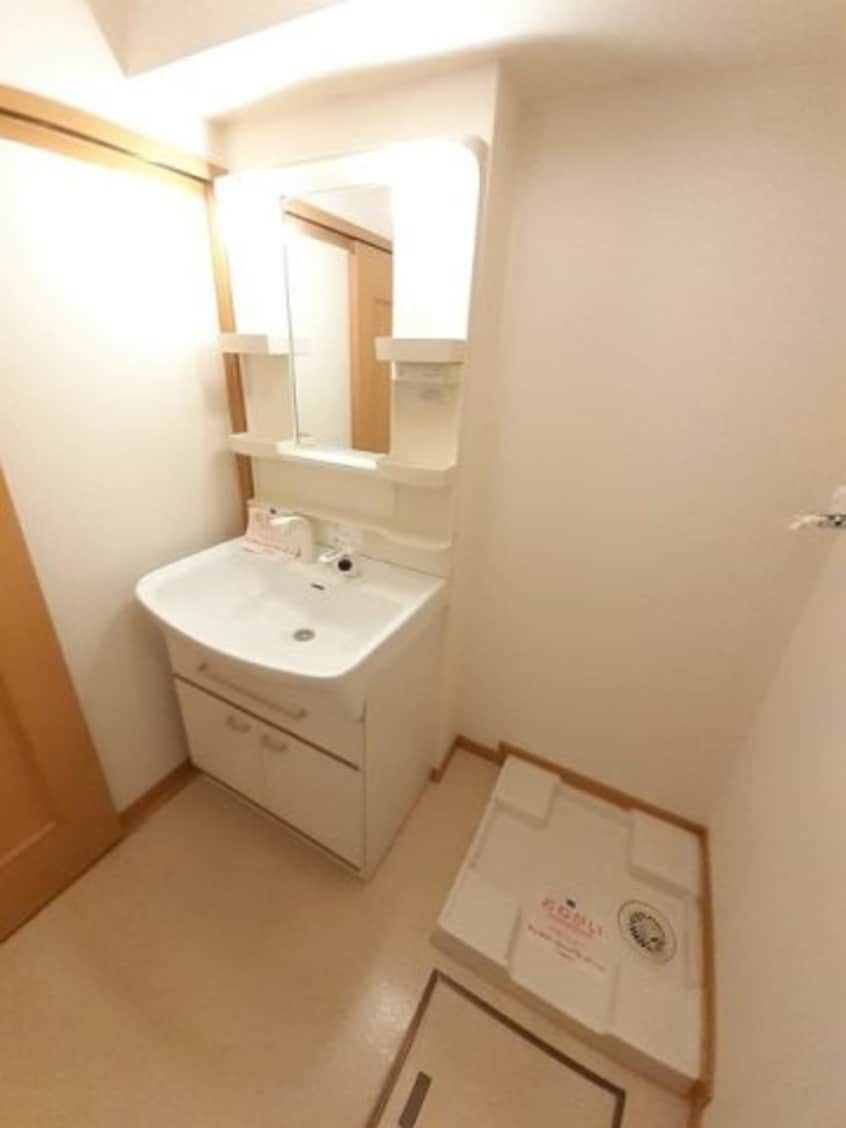  カーサ・ラッフィナートＥ