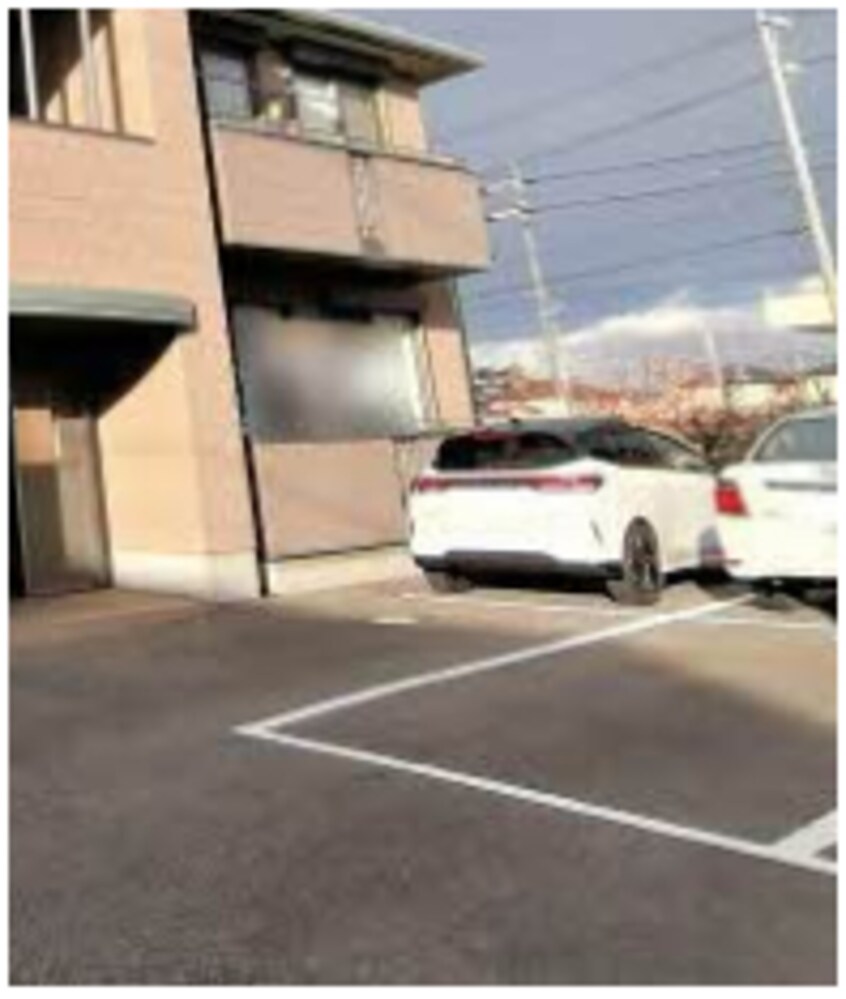  ファミールひらのや