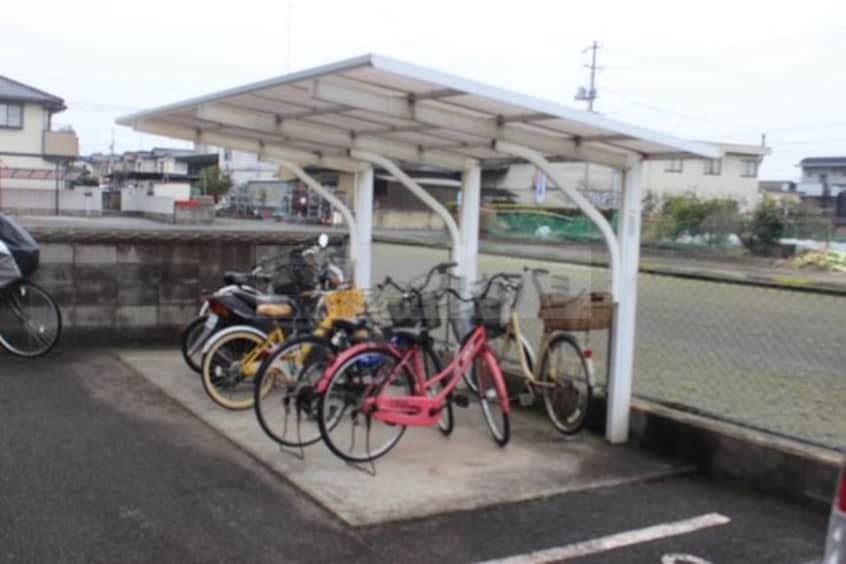  オリヴィエ東川口