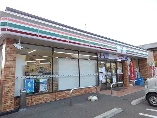 セブンイレブン神辺川南店まで900m スプリング　セブン　Ａ