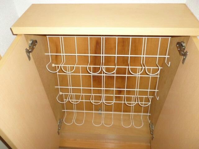 シューズボックス中 メゾンベルディ