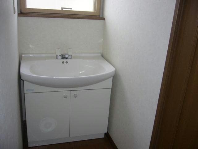  セントラルハウス鳥居B