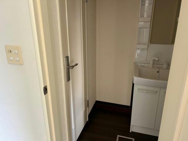  ＮＳビル