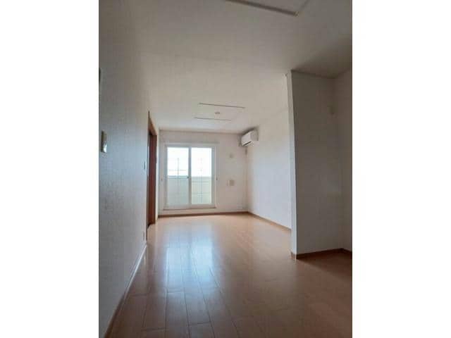  エミネンス　トシモ―