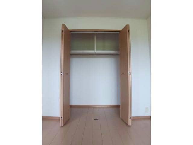  エミネンス　トシモ―