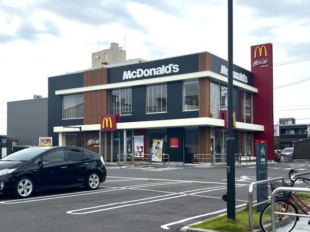 マクドナルド23号浜田町店 1643m パルティール笠寺
