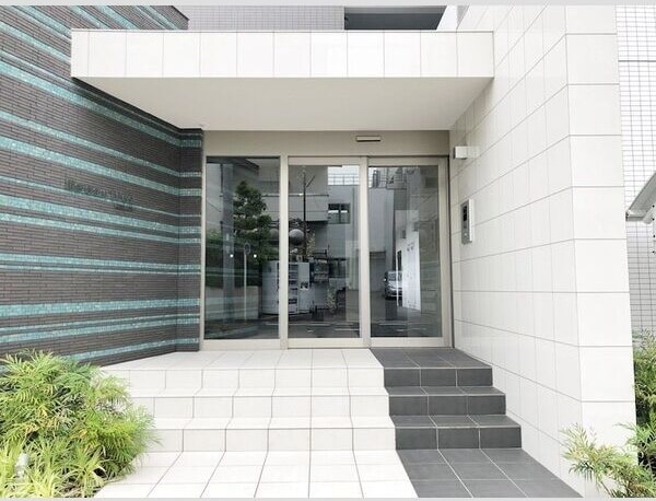 建物の内部です メイボートレス