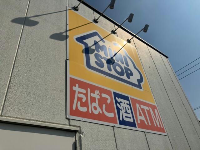 ミニストップ名古屋みなとコンコルド店(コンビニ)まで437m Pearl　port　Ⅱ(パールポートツー)