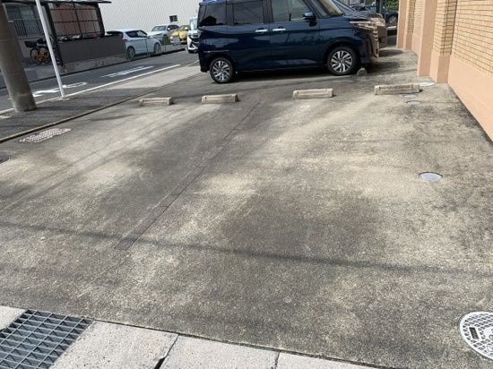 駐車場です アンソレイエ