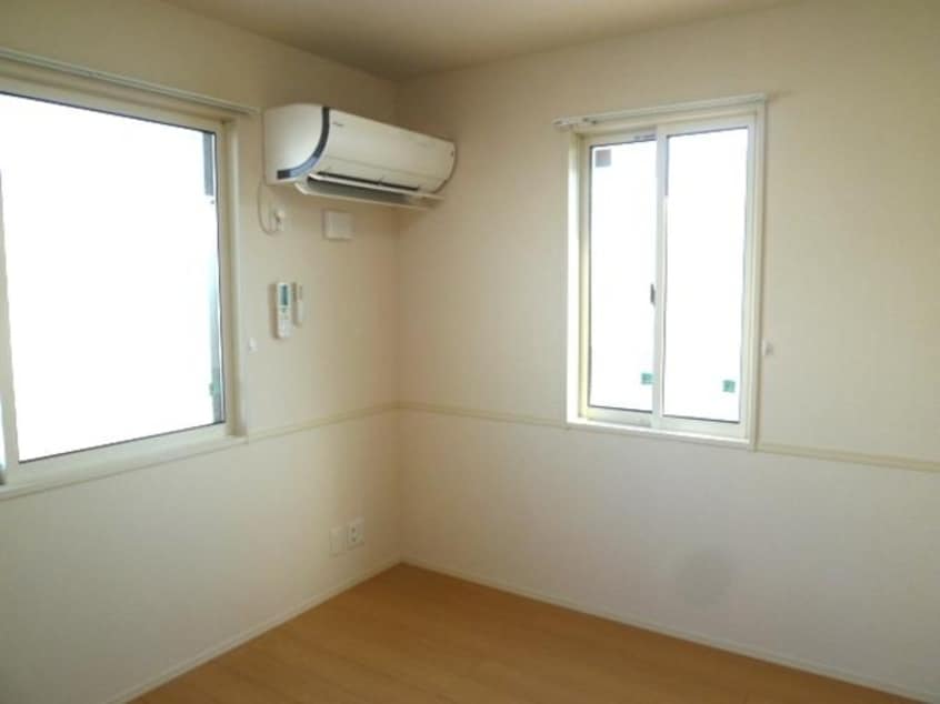 エアコン完備 アバンサール