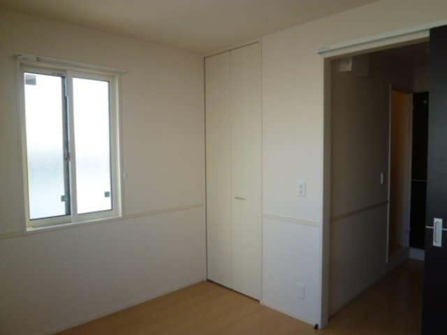 使い勝手のいい寝室です アバンサール