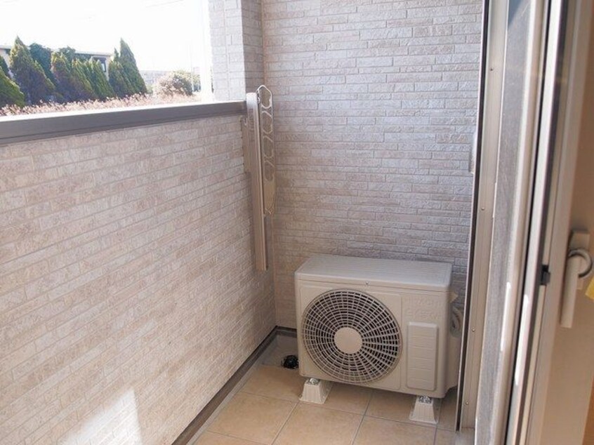 広々としたバルコニーです フィオーレ３０２