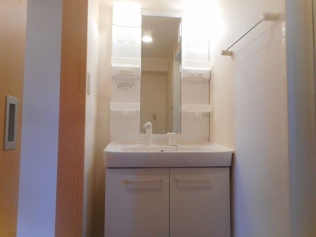 使いやすい洗面所です グリシナ　Ⅱ