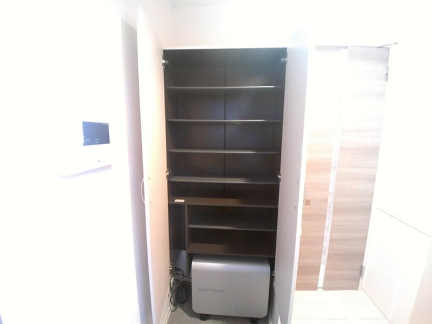 玄関収納があります ラフィーネ