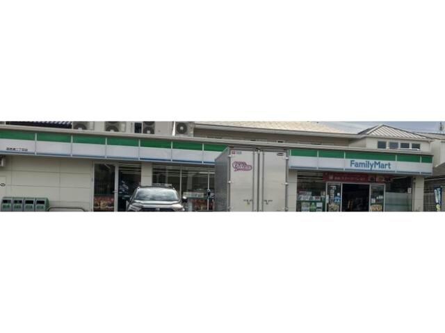 ファミリーマート道徳通二丁目店(コンビニ)まで923m A・City七条