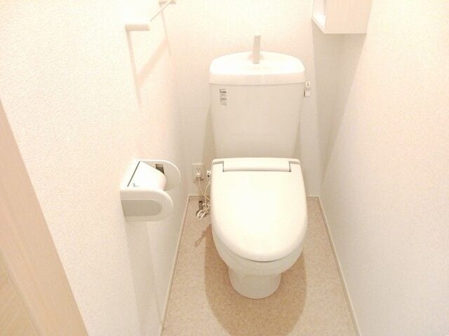 ゆったりとした空間のトイレです アルモニー　Ｗ