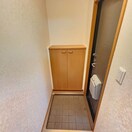 シンプルで使いやすい玄関です リーフィー