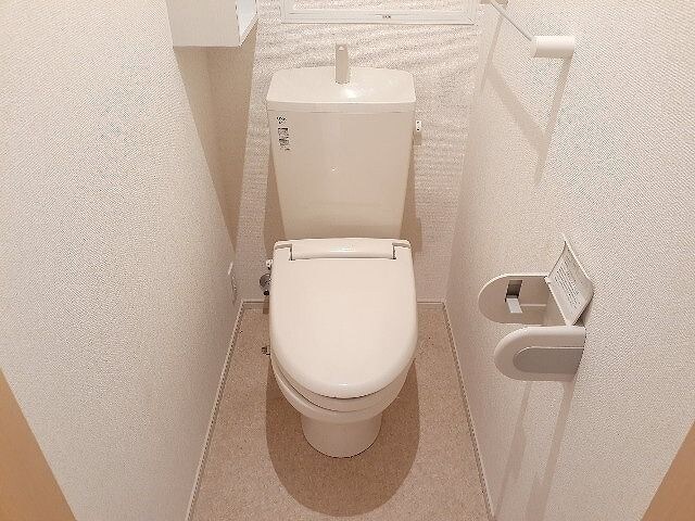 落ち着いたトイレです グランディール西囲　Ｃ