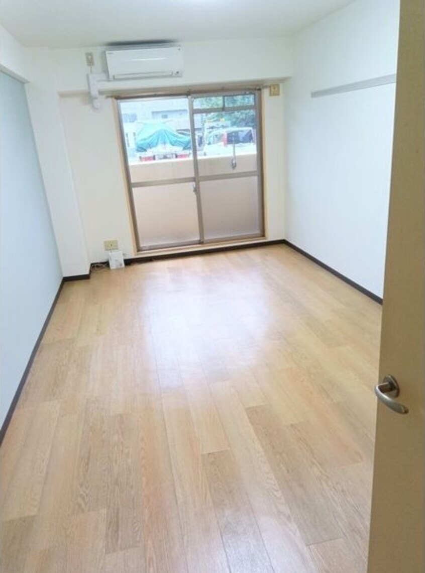 エアコン付きです リバージュA