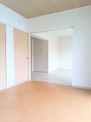 使い勝手のいい寝室です 第一マンション丹羽