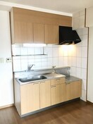 使いやすいキッチンです サンライズ八熊