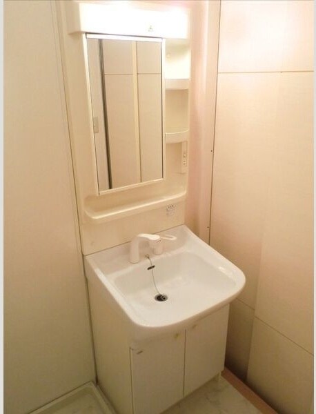 スペースが確保できる洗面所です シャルマンⅡ