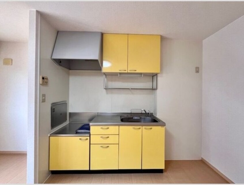 キッチンでお料理をお楽しみください サンルーム戸田