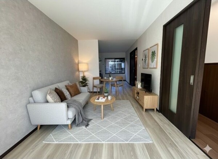 おしゃれなリビングです 中村区大日町戸建