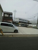 駐車場があるので、車を買う予定の方も安心です ＰＥＡＲＬ（パール）