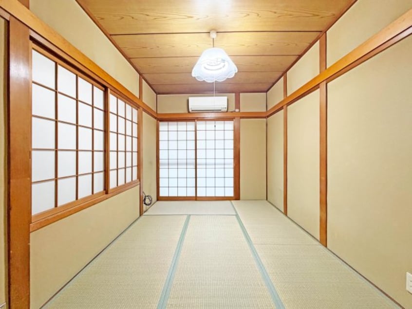  惟信町5丁目戸建