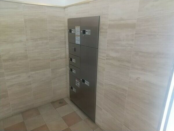 宅配ボックスです ミクニハイツ