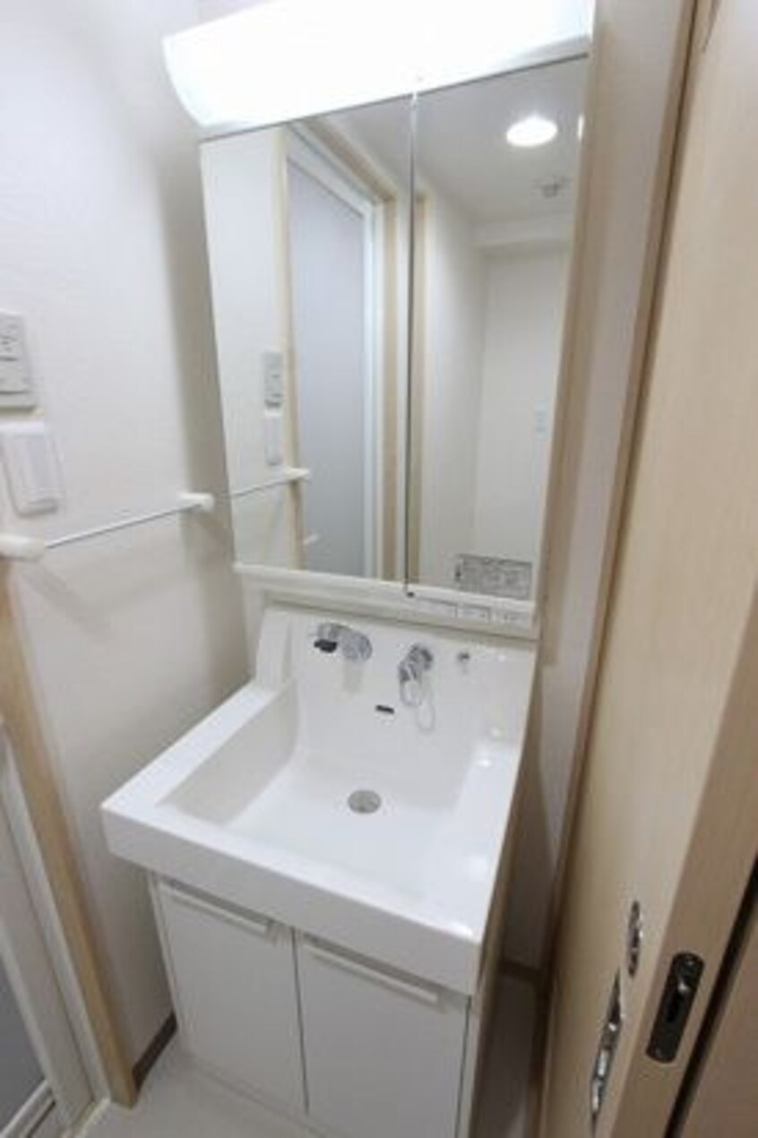 独立洗面化粧台付き ヴァンオンズ