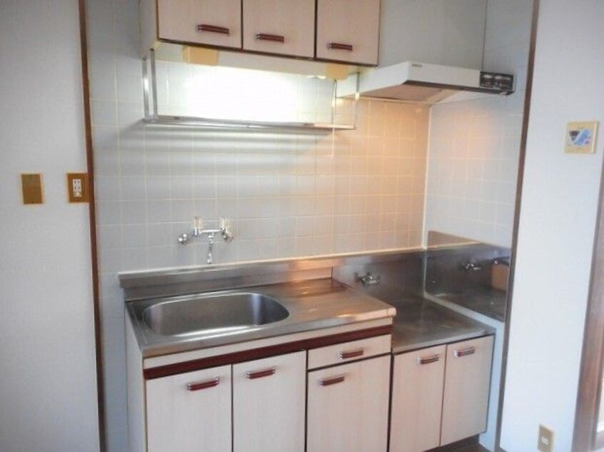 コンパクトなキッチンで掃除もラクラク エステート吉津