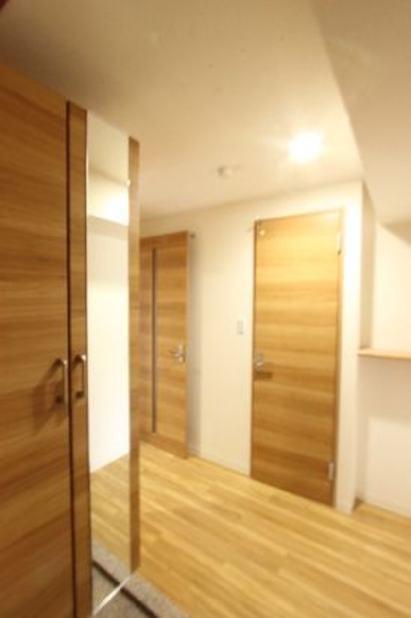 玄関です ラトレ白鳥