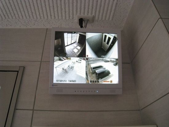 防犯カメラです タワービレッジ