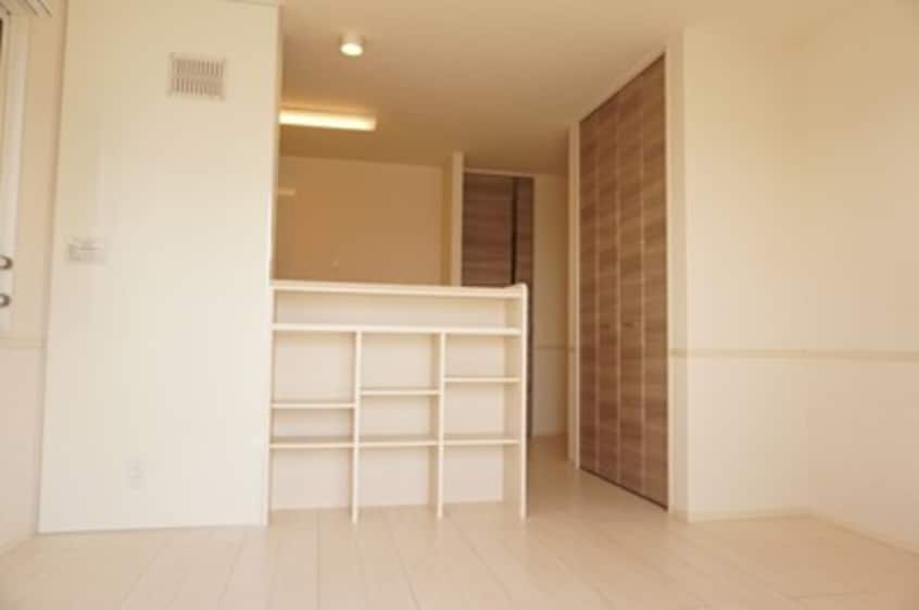 ゆったり過ごせる居間です Ｌｏｃｏ☆ＭｏｃｏⅣ