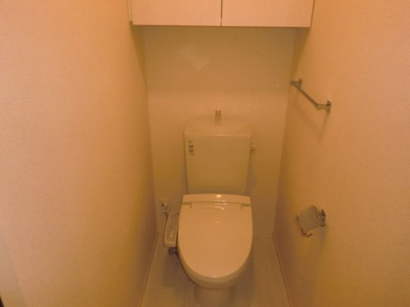 清潔感のあるトイレです セジュールクレア